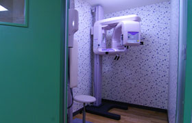 石原歯科医院 - レントゲン室の写真
